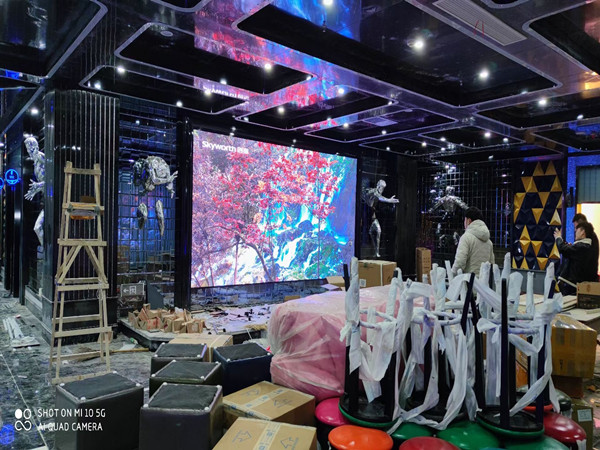 浏阳室内P2.5全彩显示屏